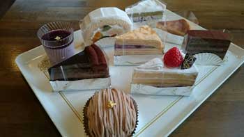 ケーキセットのケーキ